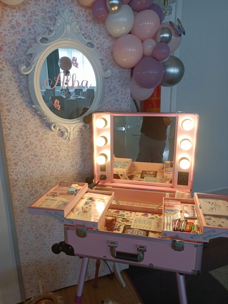 GLITTER BAR